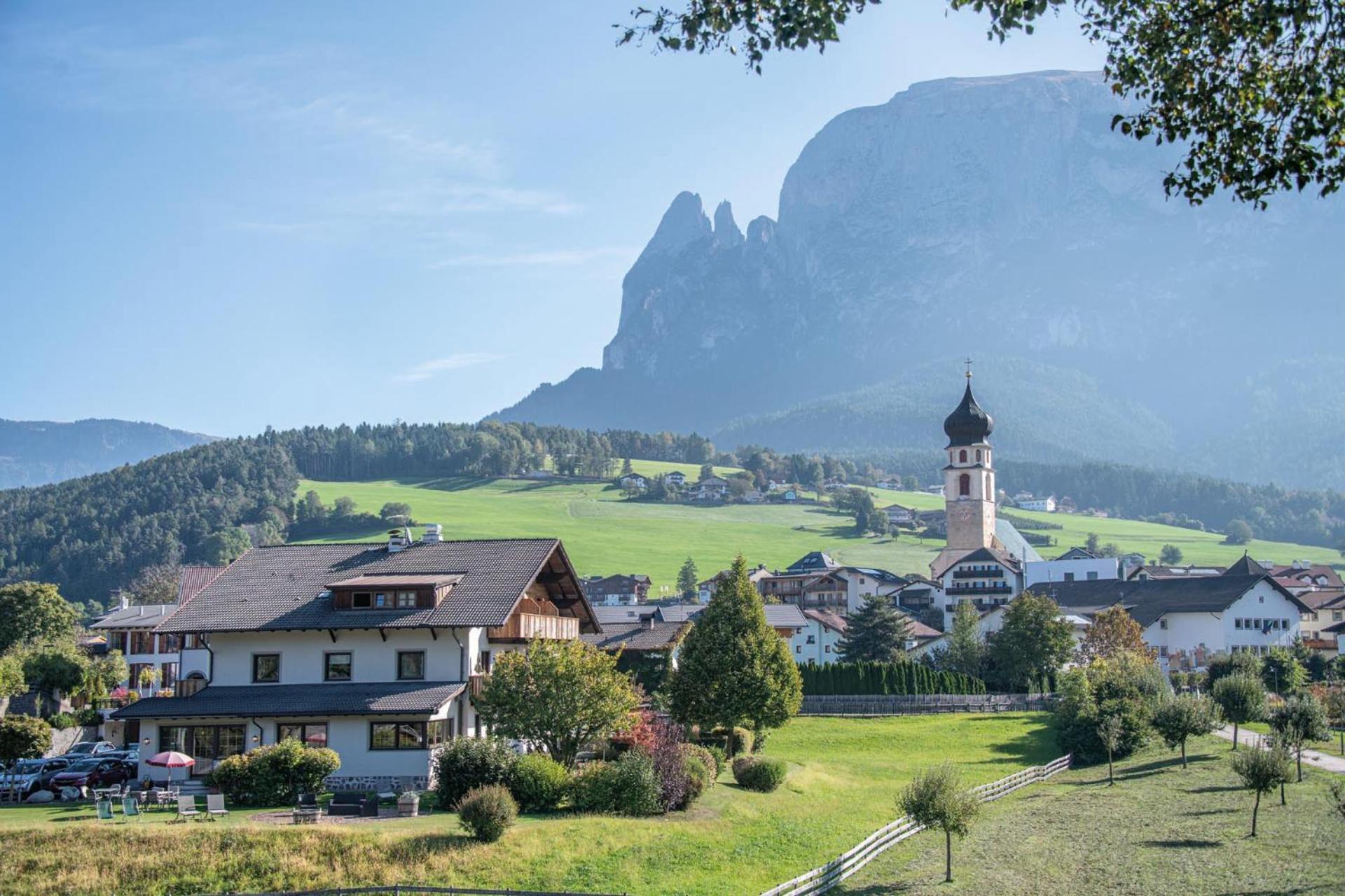 Hubertus Dolomites Aparthotel Fiè Εξωτερικό φωτογραφία